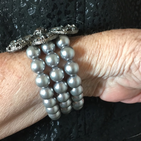 VINTAGE JEWELED METAL & STRETCHY BRACELET π - Picture 2 of 7